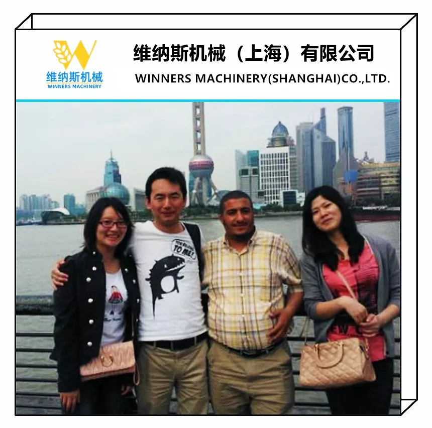 阿尔及利亚客户合影