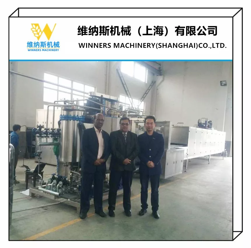 印度客户合影
